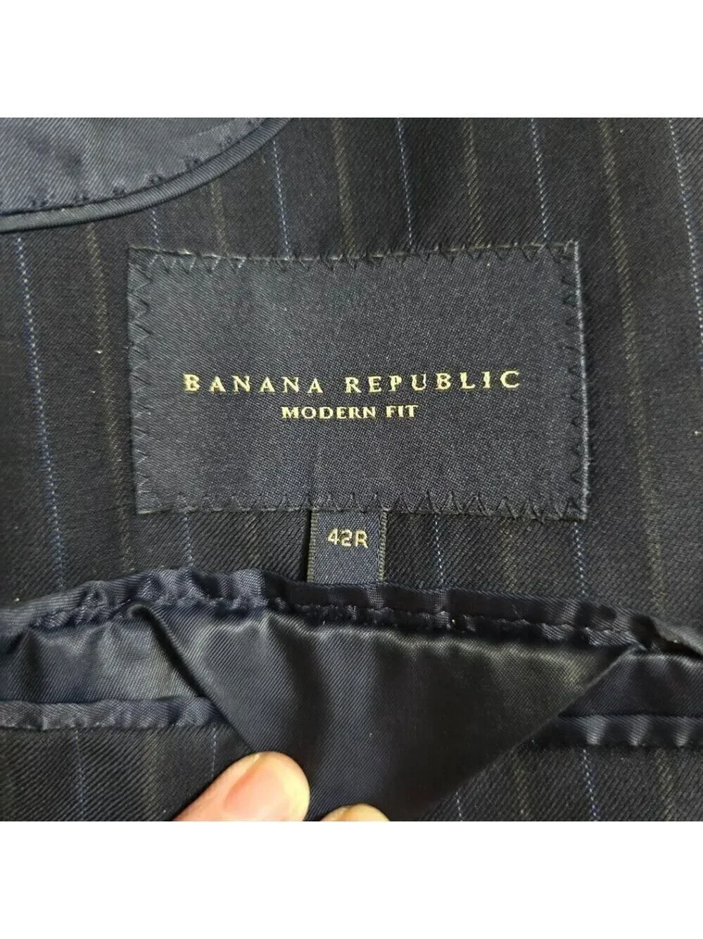 Banana Republic Navy Pinstripe Modern Fit Single Breasted Blazer Sz 42R
